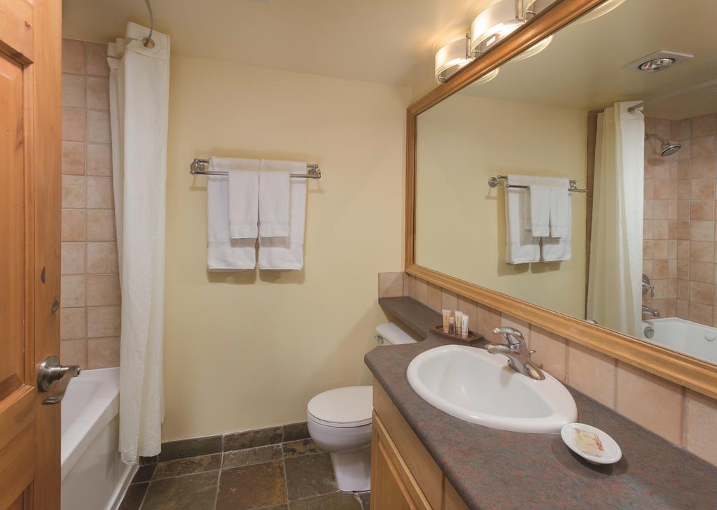 Resort Mountainside Whistler
